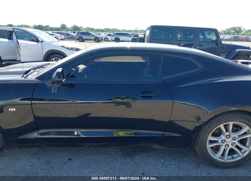 2019 CHEVROLET CAMARO 1LS VIN: 1G1FB1RX0K0135579