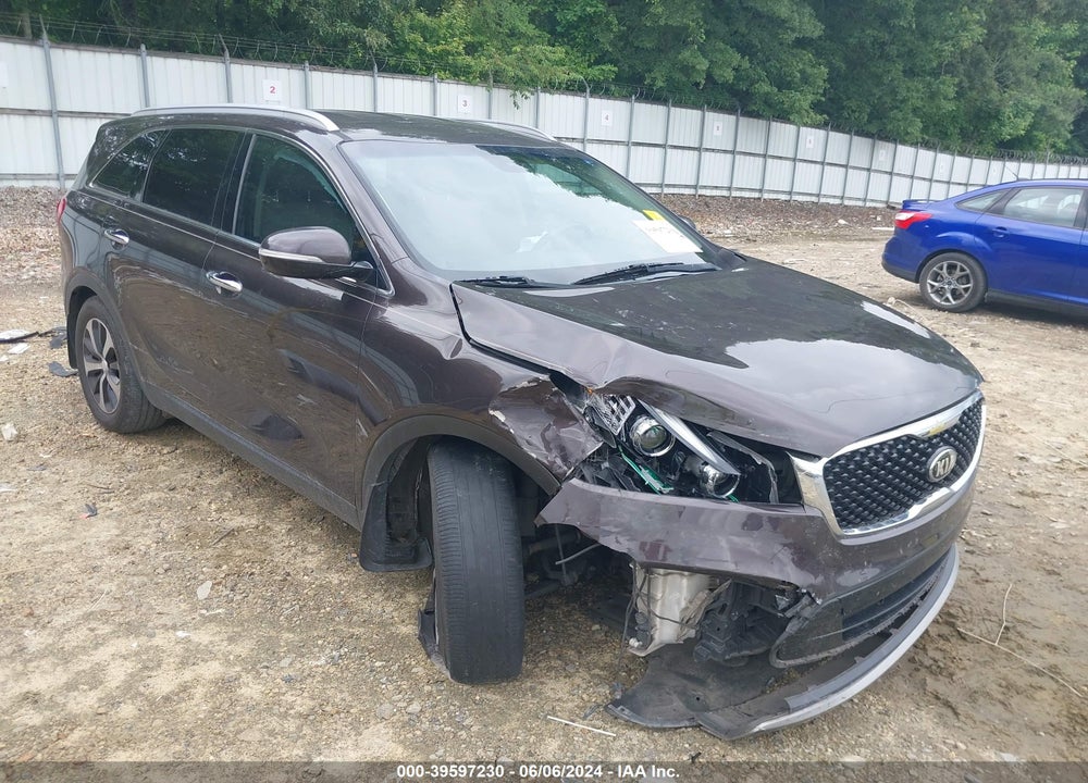 2018 KIA SORENTO 3.3L EX VIN: 5XYPH4A57JG362492