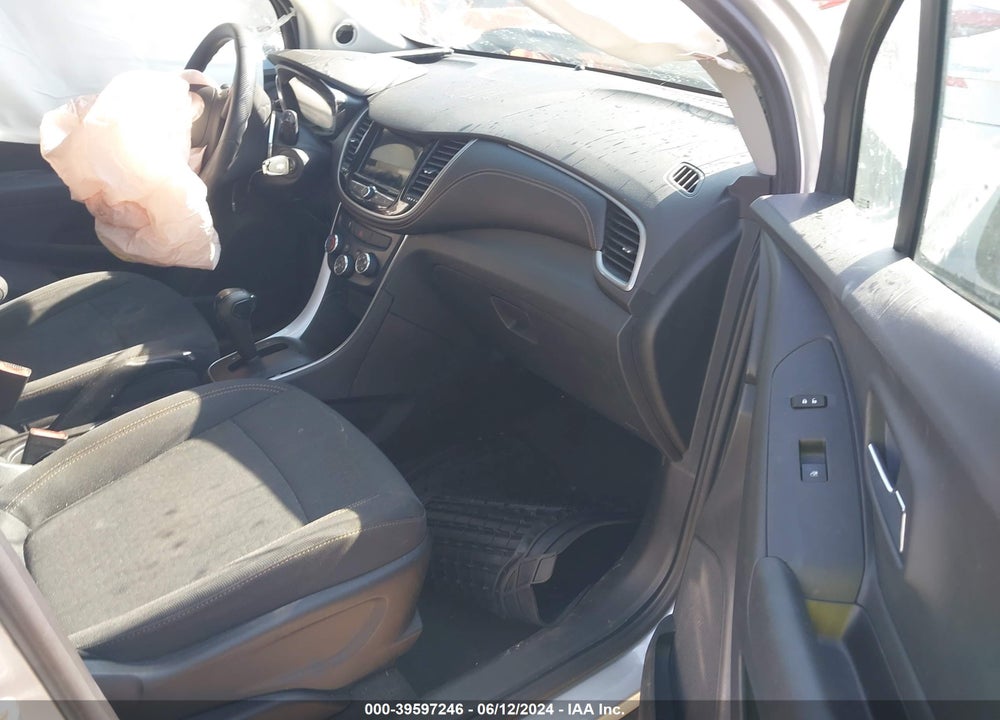 2019 CHEVROLET TRAX LS VIN: 3GNCJKSB6KL391723