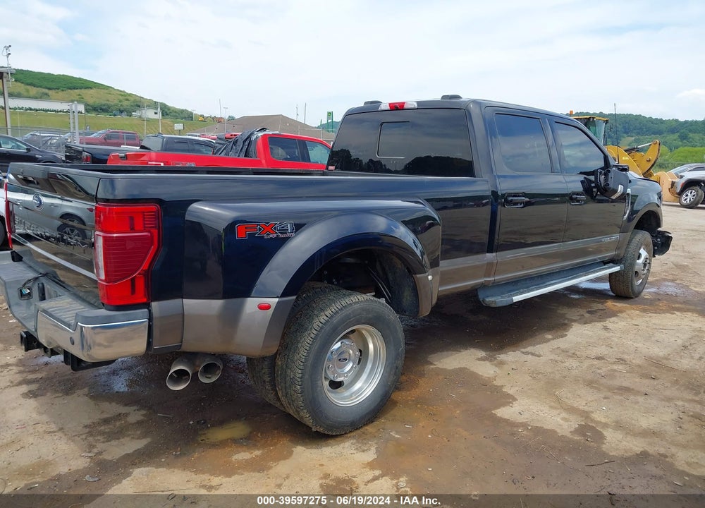2022 FORD F-350 LARIAT VIN: 1FT8W3DT1NEF20919