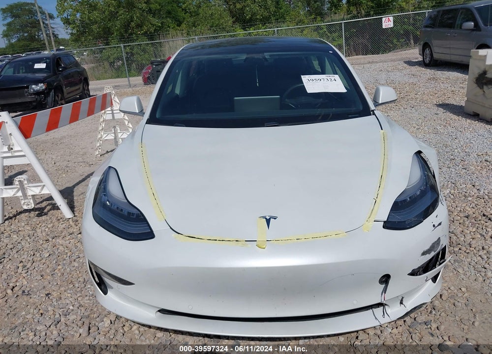 2020 TESLA MODEL 3 STANDARD RANGE PLUS REAR-WHEEL DRIVE/STANDARD RANGE REAR-WHEEL DRIVE VIN: 5YJ3E1EA9LF747091