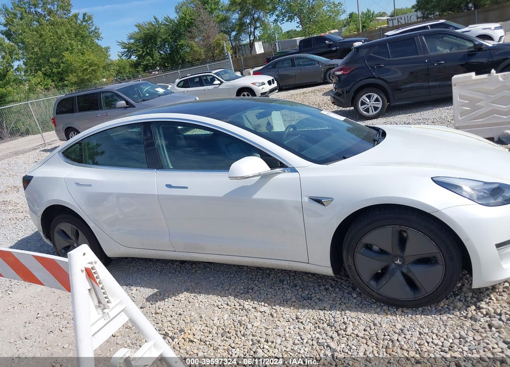 2020 TESLA MODEL 3 STANDARD RANGE PLUS REAR-WHEEL DRIVE/STANDARD RANGE REAR-WHEEL DRIVE VIN: 5YJ3E1EA9LF747091