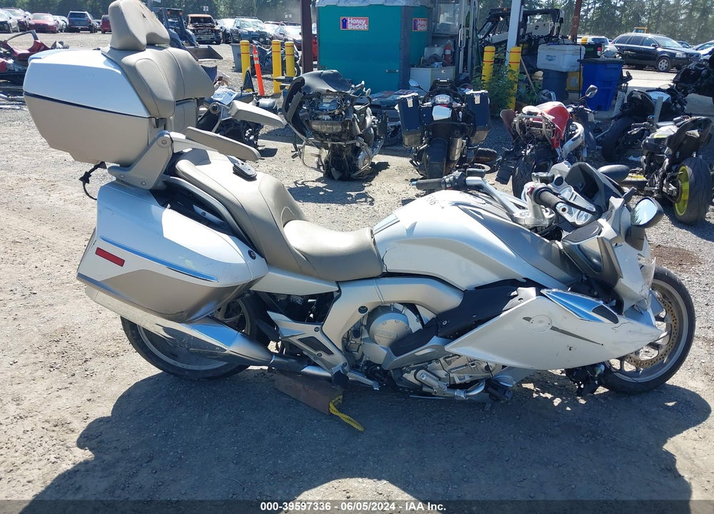 2015 BMW K1600 GTL/EXC VIN: WB1061306FZZ28459