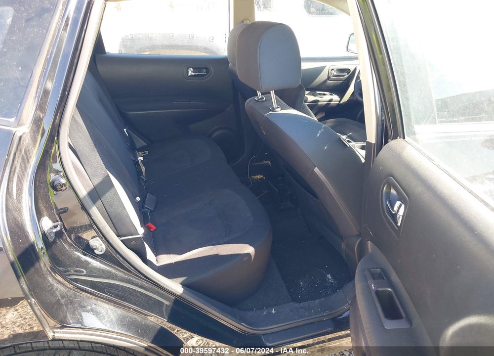 2014 NISSAN ROGUE SELECT S VIN: JN8AS5MT0EW613258