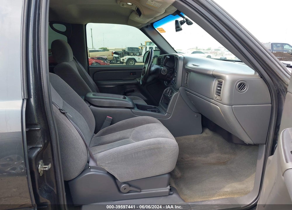 2005 CHEVROLET SILVERADO 1500 Z71 VIN: 2GCEK13T651275900