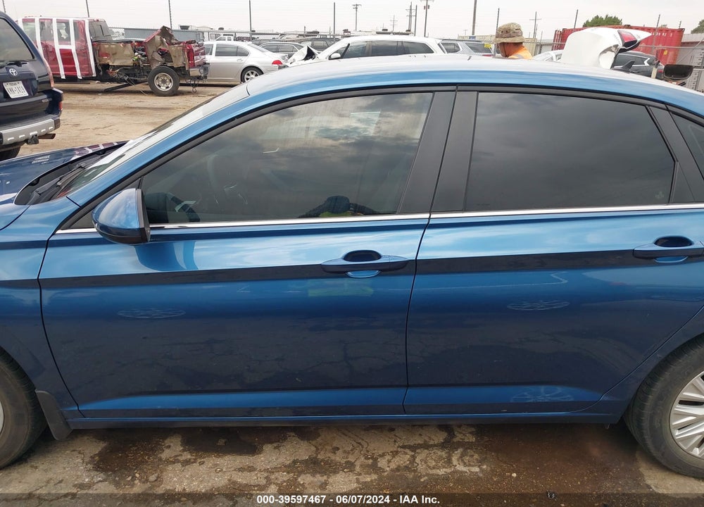 2019 VOLKSWAGEN JETTA 1.4T R-LINE/1.4T S/1.4T SE VIN: 3VWCB7BU4KM267171