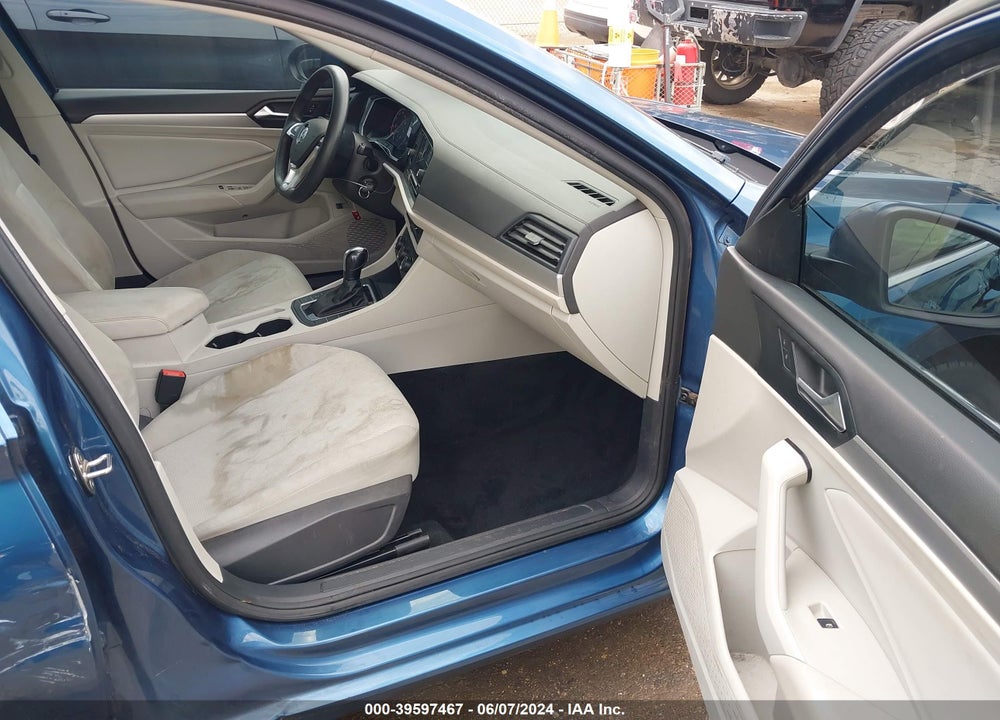 2019 VOLKSWAGEN JETTA 1.4T R-LINE/1.4T S/1.4T SE VIN: 3VWCB7BU4KM267171