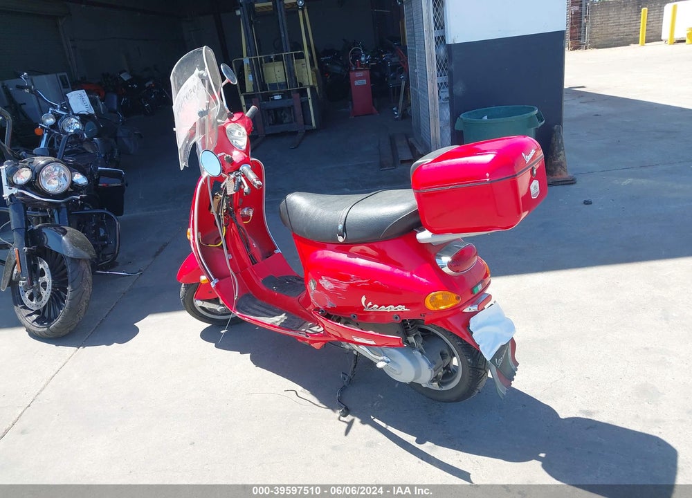 2004 VESPA C161C VIN: ZAPC16C1X45008129