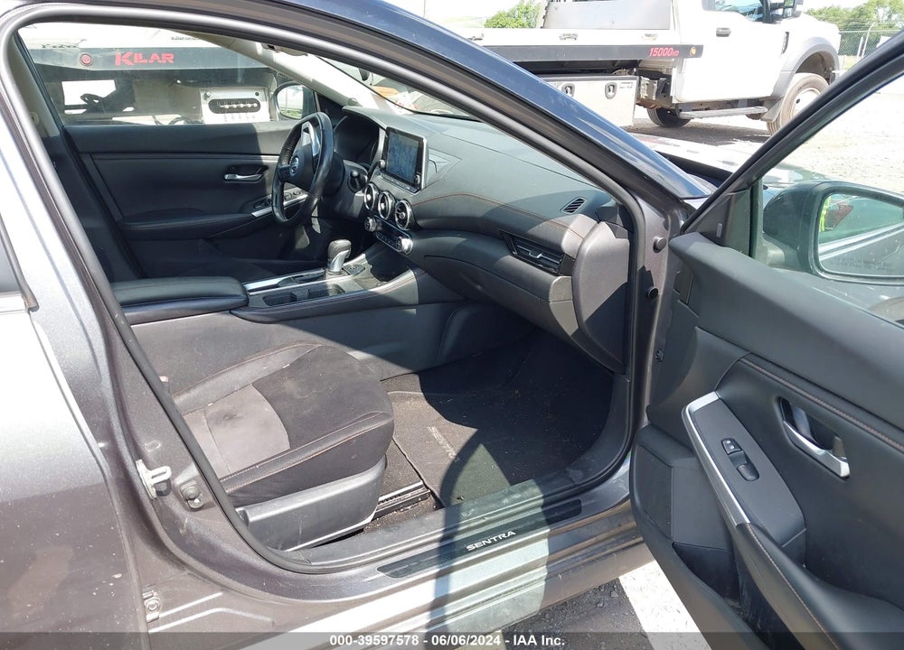 2021 NISSAN SENTRA SR XTRONIC CVT VIN: 3N1AB8DV7MY209821