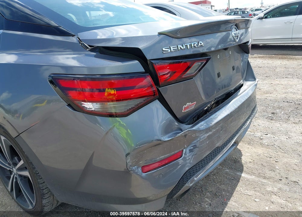 2021 NISSAN SENTRA SR XTRONIC CVT VIN: 3N1AB8DV7MY209821