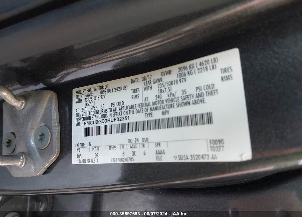 2017 FORD ESCAPE SE VIN: 1FMCU0GD3HUF02351