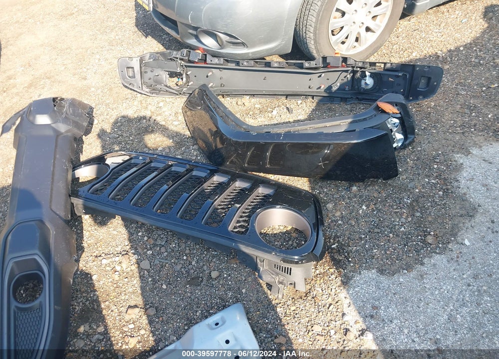 2023 JEEP GLADIATOR MOJAVE 4X4 VIN: 1C6JJTEG2PL519351