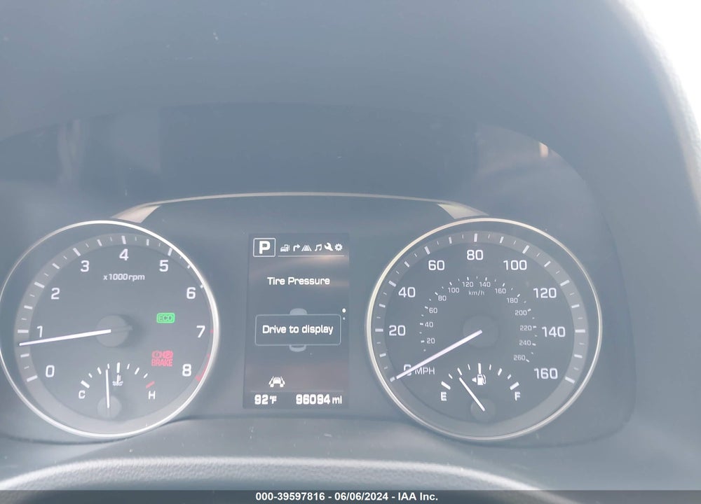 2017 HYUNDAI ELANTRA LIMITED VIN: KMHD84LFXHU066959