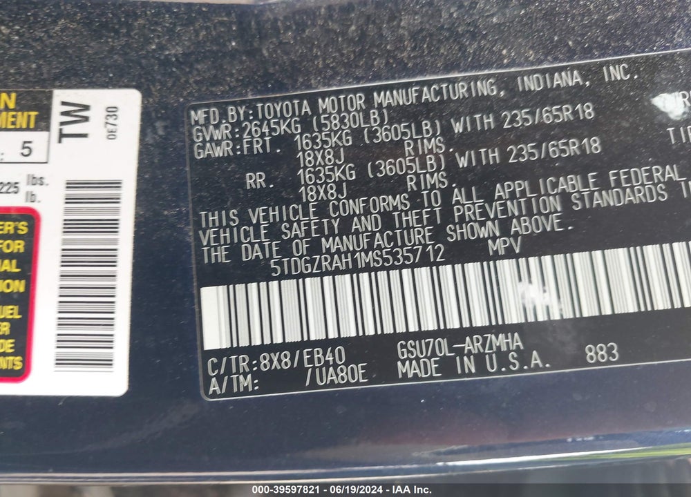 2021 TOYOTA HIGHLANDER XLE VIN: 5TDGZRAH1MS535712