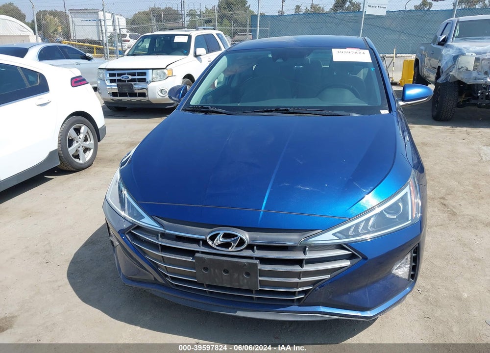 2020 HYUNDAI ELANTRA SEL VIN: 5NPD84LF4LH578059