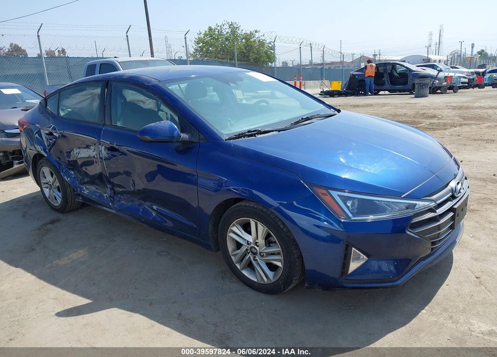 2020 HYUNDAI ELANTRA SEL VIN: 5NPD84LF4LH578059
