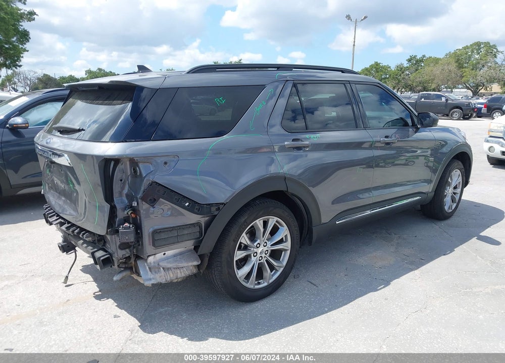 2022 FORD EXPLORER XLT VIN: 1FMSK7DH1NGA68572