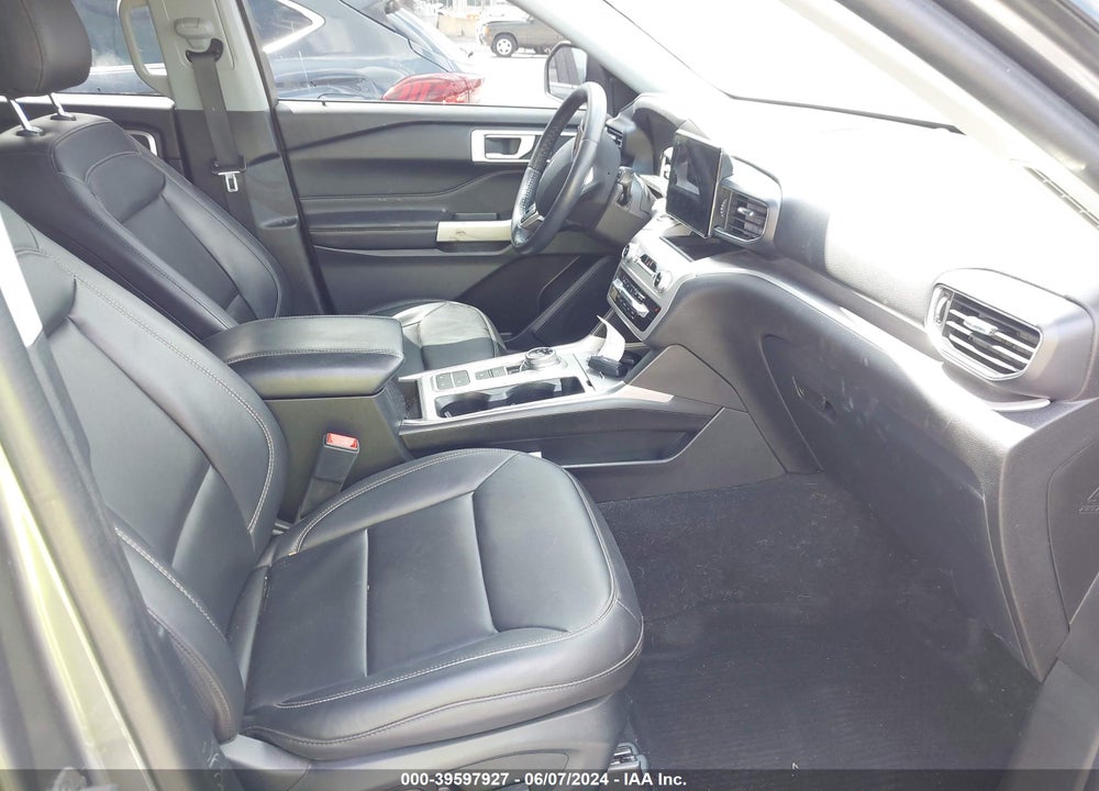 2022 FORD EXPLORER XLT VIN: 1FMSK7DH1NGA68572
