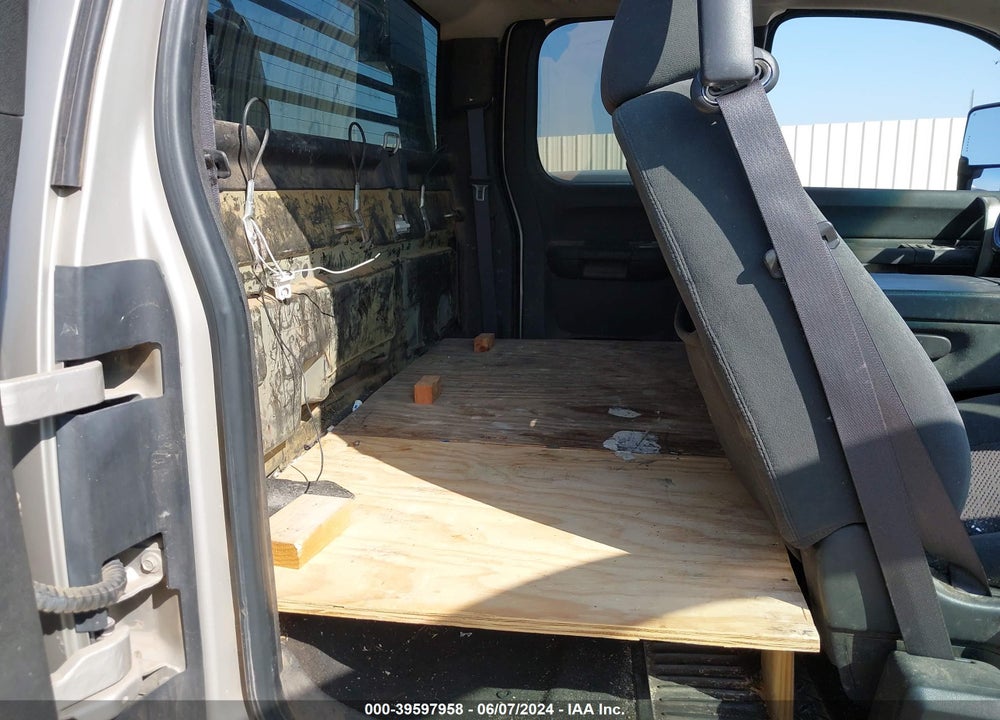 2007 GMC SIERRA 2500HD SLE1 VIN: 1GTHK29K37E565028