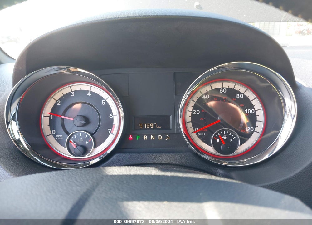 2017 DODGE GRAND CARAVAN SXT VIN: 2C4RDGCG0HR825552