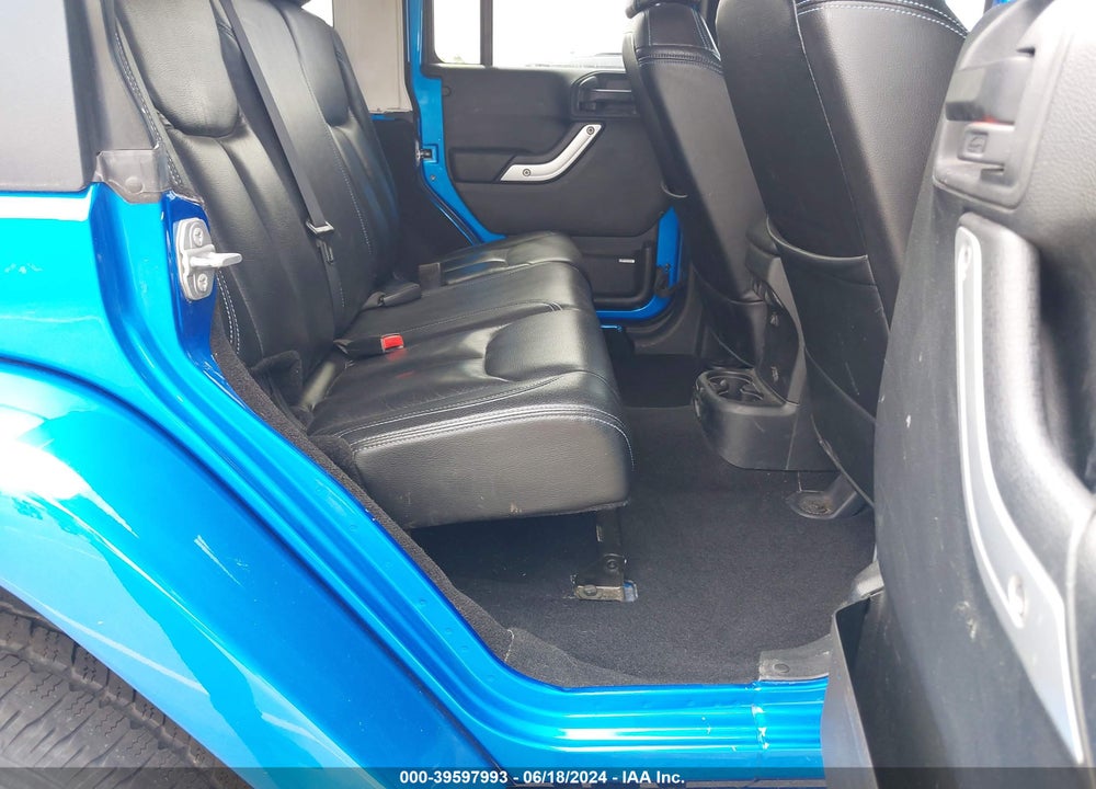 2015 JEEP WRANGLER UNLIMITED SAHARA VIN: 1C4BJWEG5FL531295