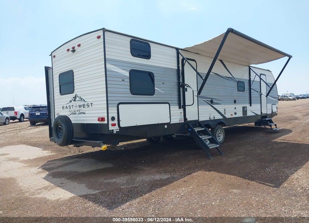 2021 FOREST RIVER DELLA TERRA 312BH VIN: 5ZT2DEWB8M9004056