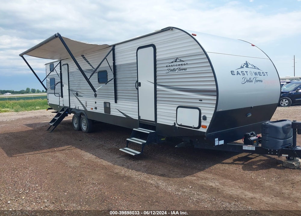 2021 FOREST RIVER DELLA TERRA 312BH VIN: 5ZT2DEWB8M9004056