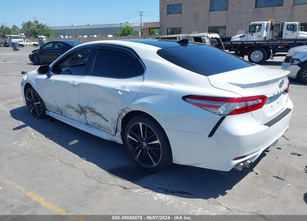 2018 TOYOTA CAMRY XSE V6 VIN: 4T1BZ1HK5JU007994
