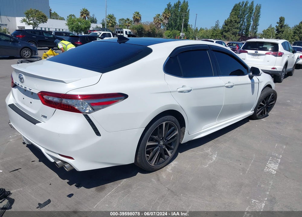 2018 TOYOTA CAMRY XSE V6 VIN: 4T1BZ1HK5JU007994