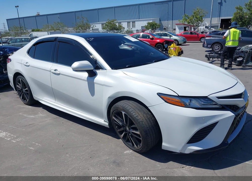 2018 TOYOTA CAMRY XSE V6 VIN: 4T1BZ1HK5JU007994