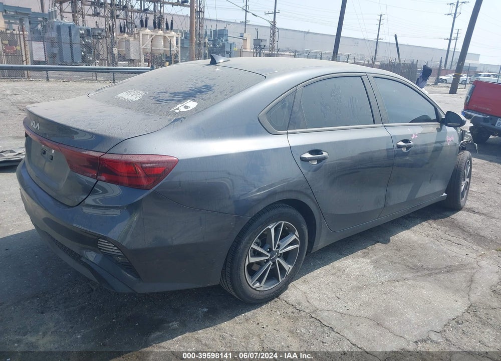 2023 KIA FORTE LXS VIN: 3KPF24AD9PE557195