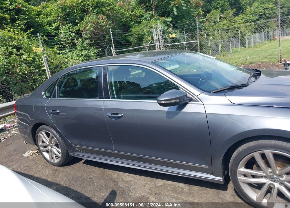 2016 VOLKSWAGEN PASSAT 1.8T R-LINE VIN: 1VWAT7A3XGC041478