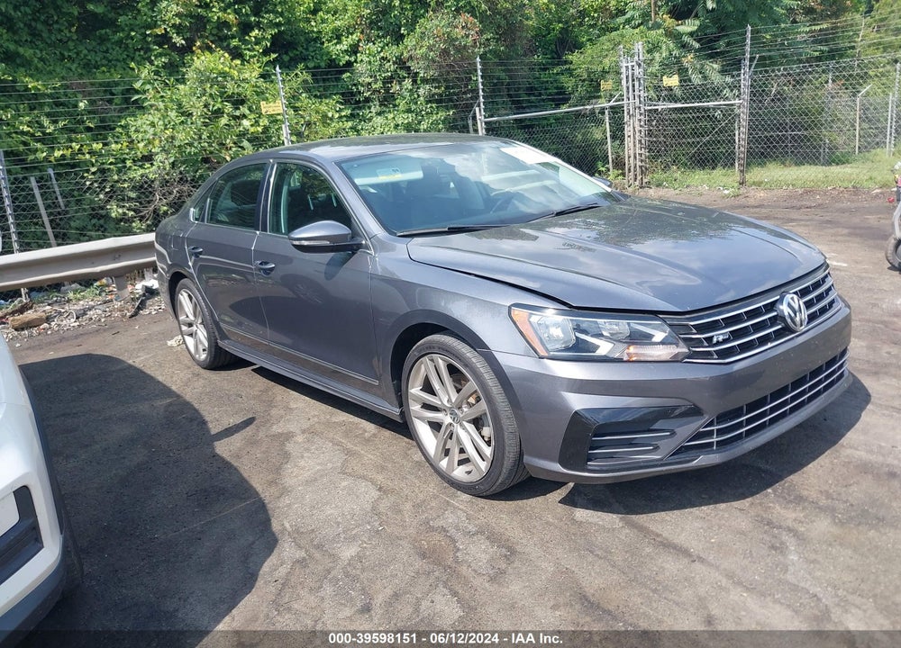 2016 VOLKSWAGEN PASSAT 1.8T R-LINE VIN: 1VWAT7A3XGC041478