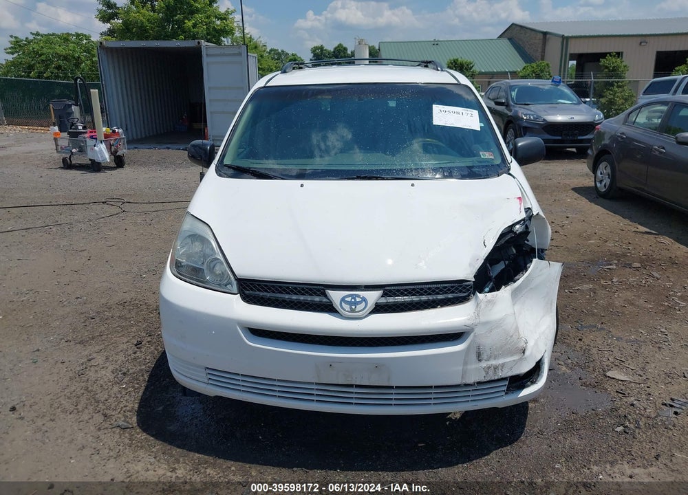 2004 TOYOTA SIENNA LE VIN: 5TDZA23CX4S127332