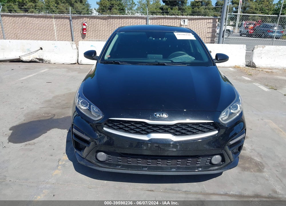 2019 KIA FORTE LXS VIN: 3KPF24AD2KE097015