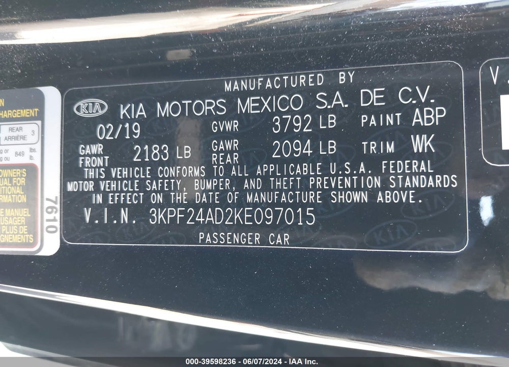 2019 KIA FORTE LXS VIN: 3KPF24AD2KE097015