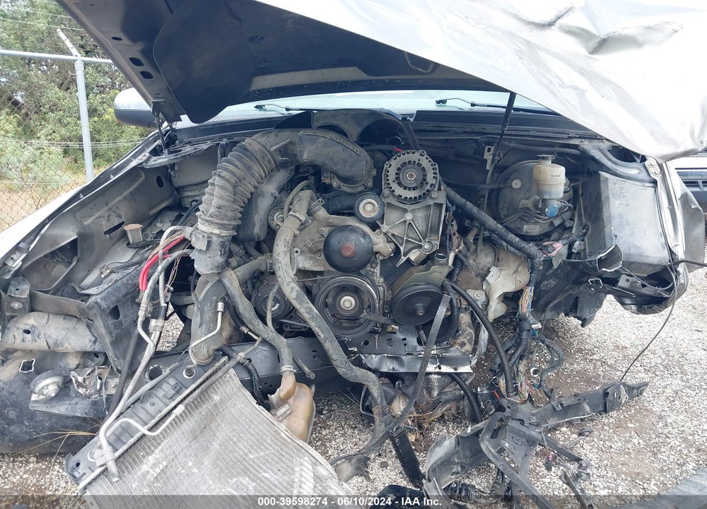 2009 CHEVROLET SUBURBAN 1500 LT1 VIN: 1GNFC26049R228913