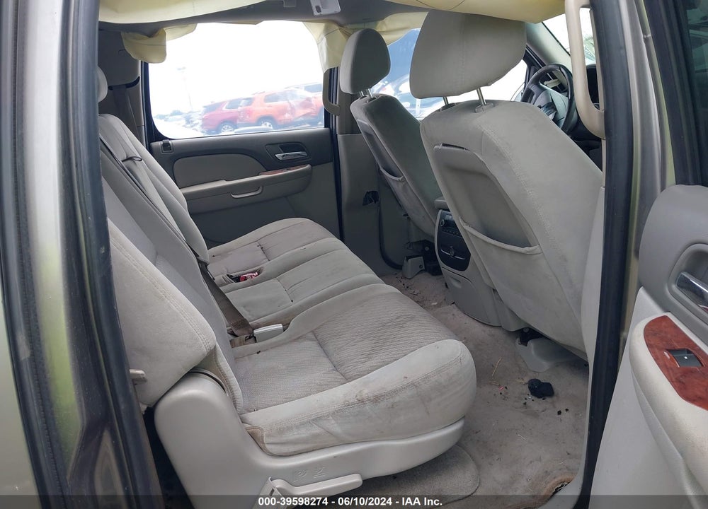 2009 CHEVROLET SUBURBAN 1500 LT1 VIN: 1GNFC26049R228913
