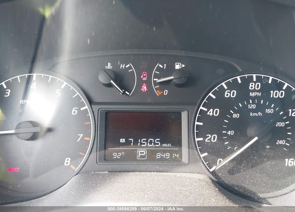 2016 NISSAN SENTRA S VIN: 3N1AB7AP7GY223030