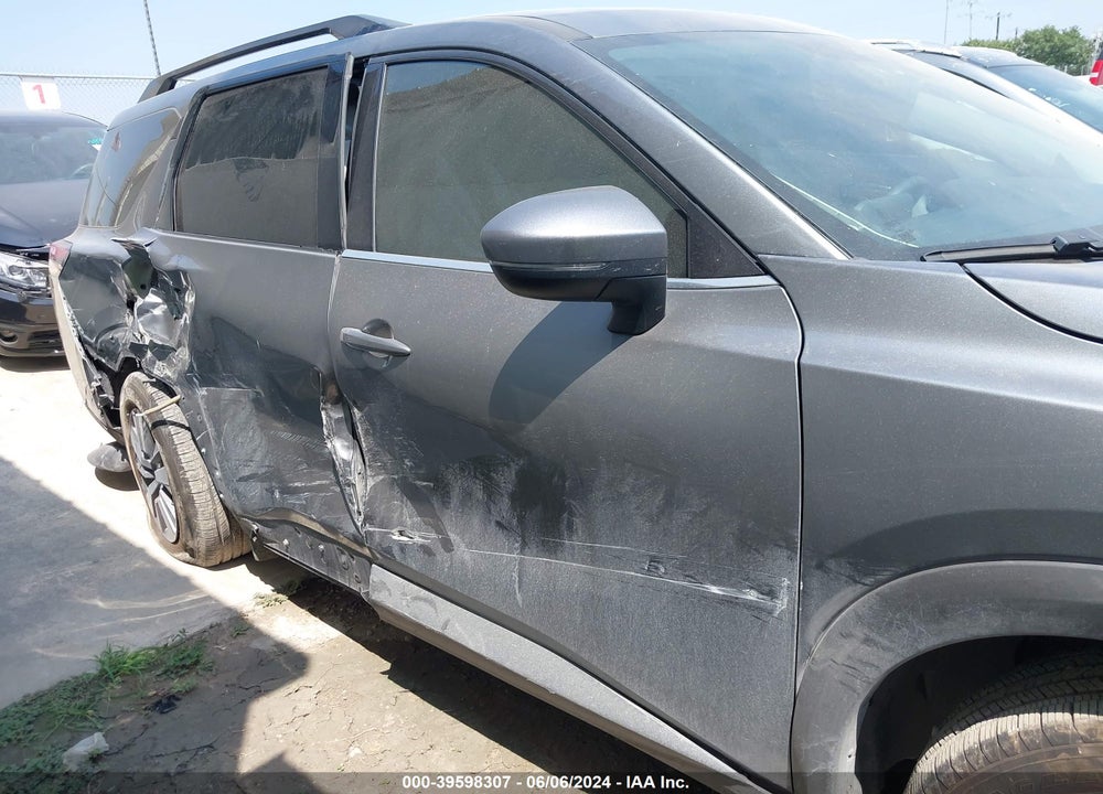 2022 NISSAN PATHFINDER SV 2WD VIN: 5N1DR3BA3NC216084