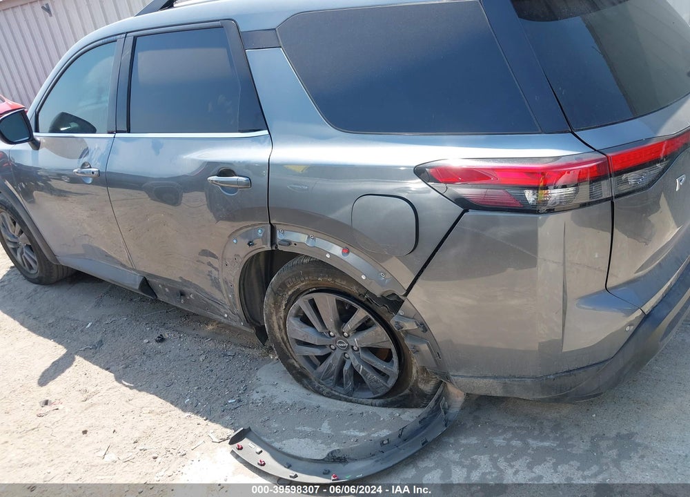 2022 NISSAN PATHFINDER SV 2WD VIN: 5N1DR3BA3NC216084