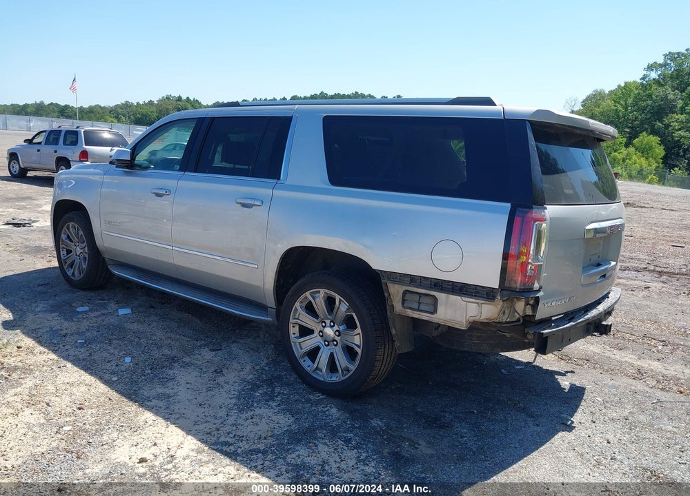 2015 GMC YUKON XL 1500 DENALI VIN: 1GKS1JKJ2FR308443