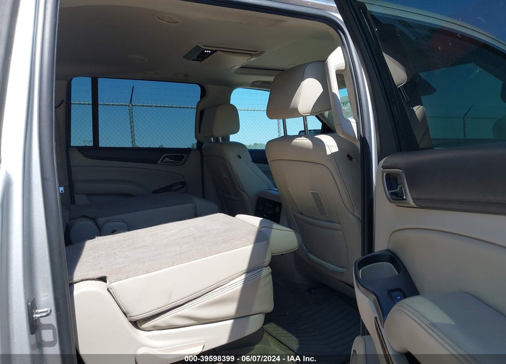 2015 GMC YUKON XL 1500 DENALI VIN: 1GKS1JKJ2FR308443