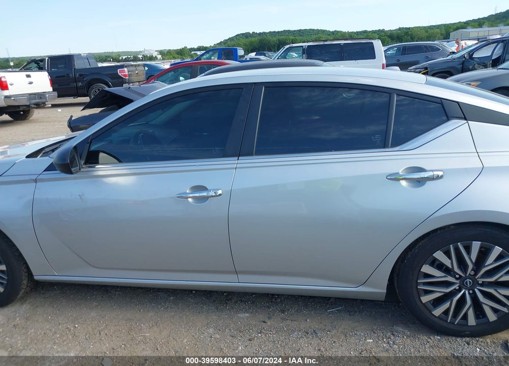 2024 NISSAN ALTIMA SV FWD VIN: 1N4BL4DV1RN355570