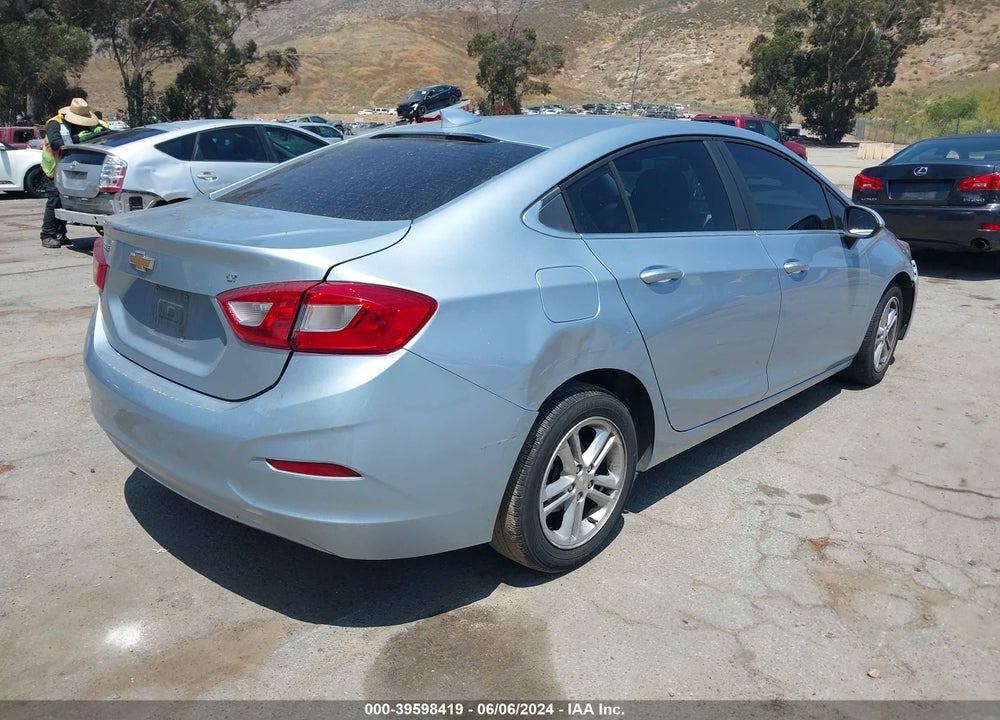 2018 CHEVROLET CRUZE LT AUTO VIN: 1G1BE5SM2J7111416