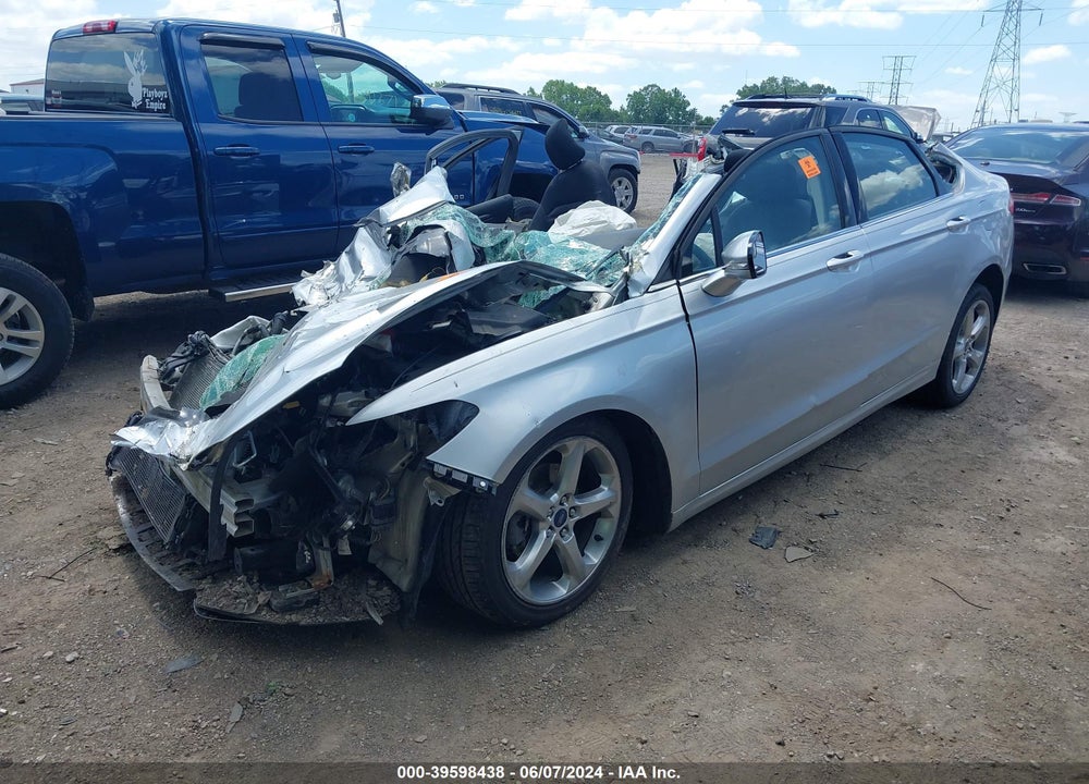 2016 FORD FUSION SE VIN: 3FA6P0HD5GR245602