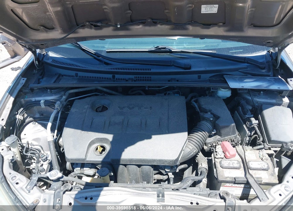 2015 TOYOTA COROLLA LE VIN: 5YFBURHE2FP181778