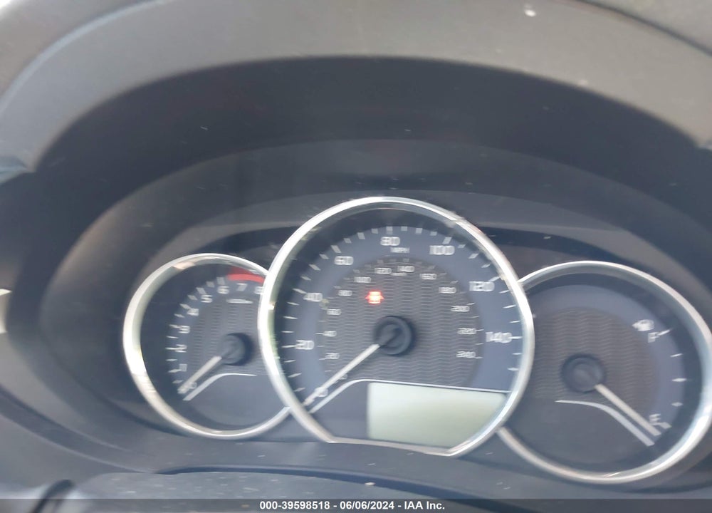 2015 TOYOTA COROLLA LE VIN: 5YFBURHE2FP181778