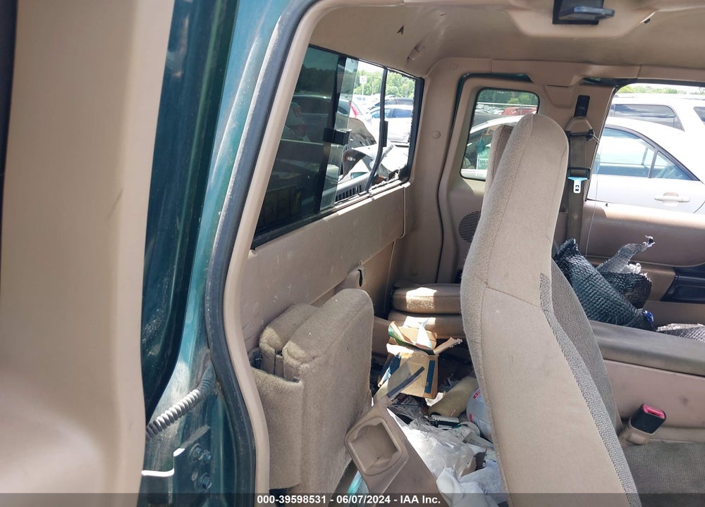2000 FORD RANGER XLT VIN: 1FTZR15X5YTA52985