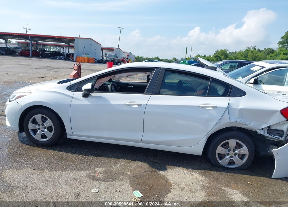 2018 CHEVROLET CRUZE LS AUTO VIN: 1G1BC5SM9J7202303